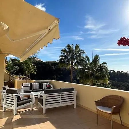 R26 Stunning Penthouse Duplex Elviria Marbella