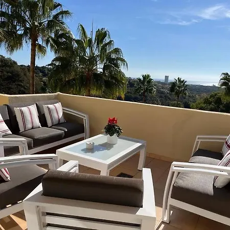 R26 Stunning Penthouse Duplex Elviria Apartment