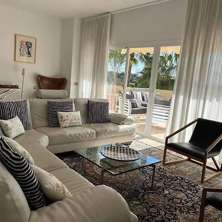 R26 Stunning Penthouse Duplex Elviria * Marbella